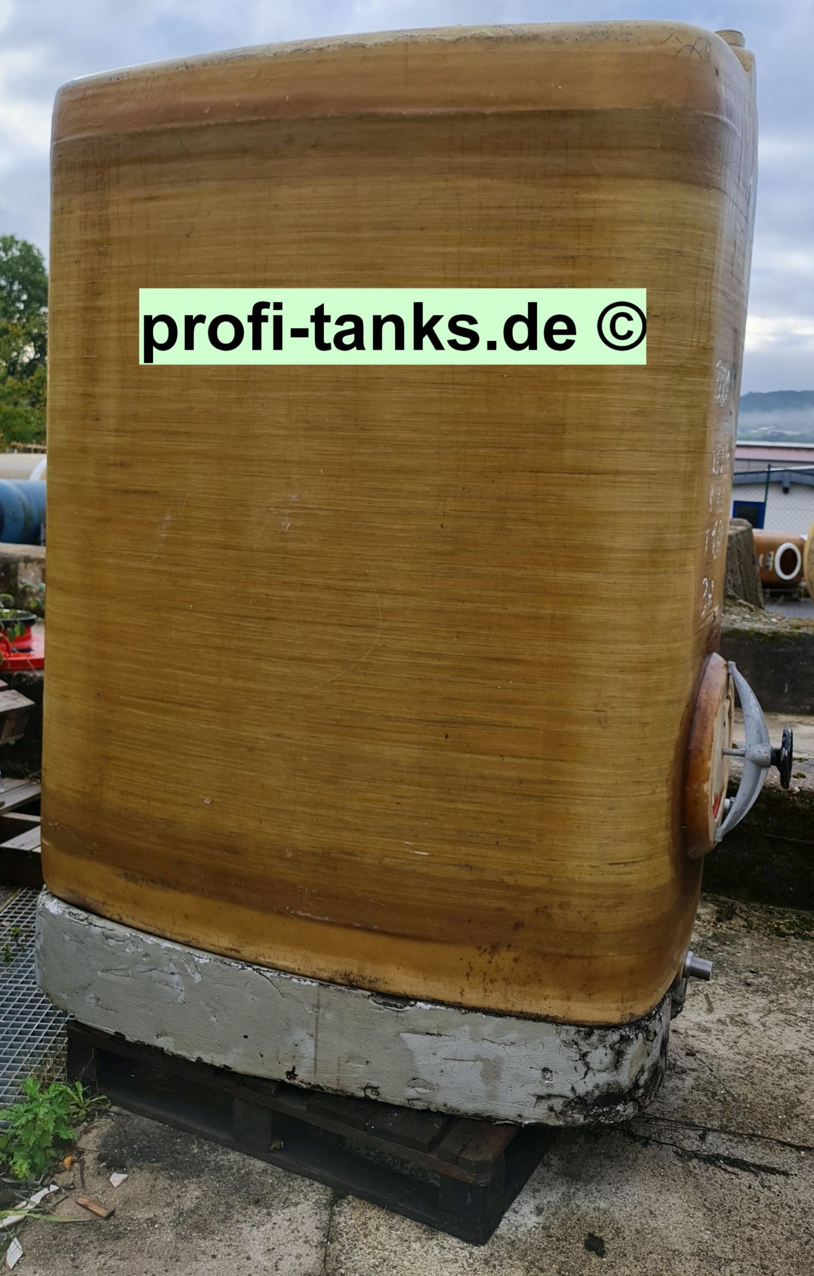 3000-L-P281-poly-steh-eck-3-p